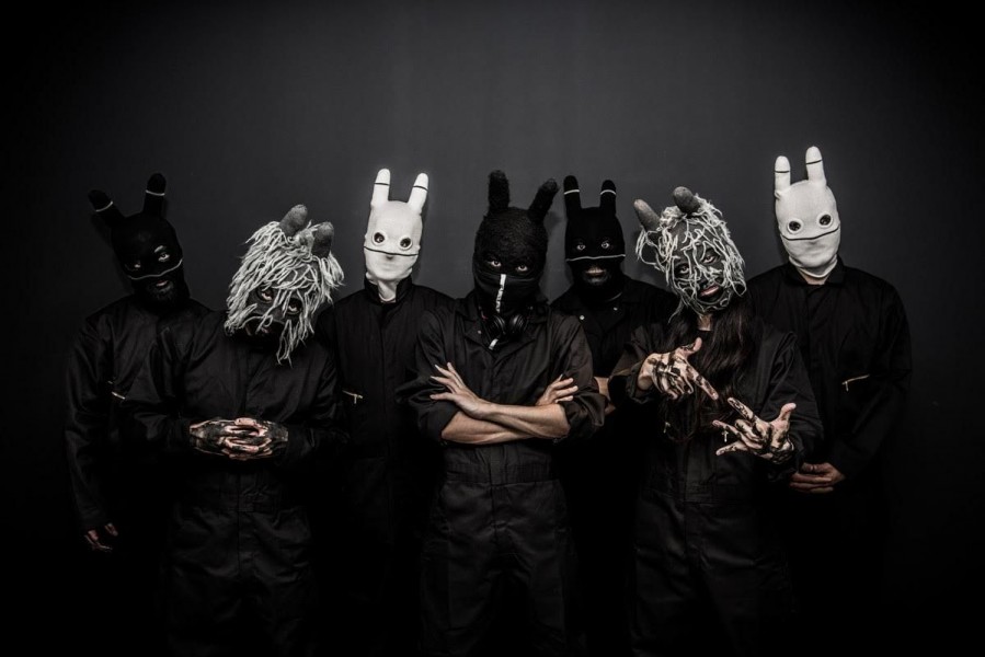 ウサギの覆面バンド・CRAZY N’ SANEが「REWIND」の音源をYouTubeに公開