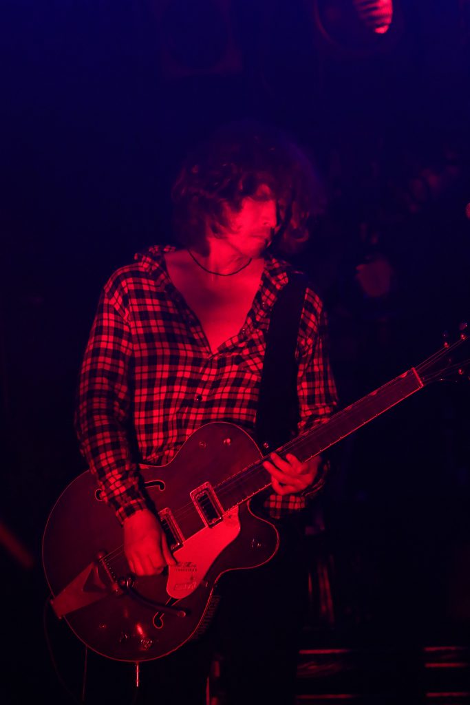 浅井健一＆TIKが叩き出す熱狂と美しさ 更新される音楽の歴史