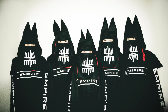 EMPiREは破壊と再生を繰り返す。赤き新帝国が出来るまで