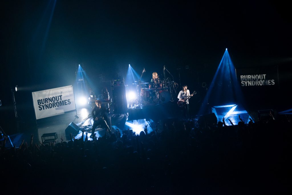 BURNOUT SYNDROMESのワンマン初体験。それは深淵なる沼。