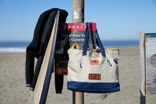 ジェフ・カンハムのアートワークに染まったグレゴリー特別モデル