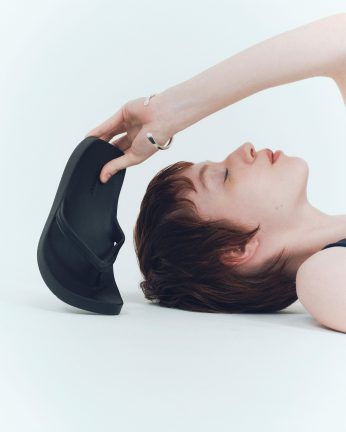 シューズブランド、CAMINANDO（カミナンド）からエクストラライトと開発したオリジナルフリップフラップが誕生！